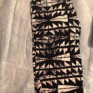 Lularoe one size leggings